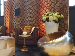 Aviator Space Chair 2